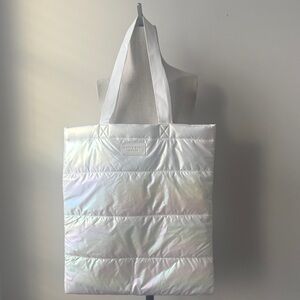 BATH & BODY TOTE BAG QUILTED WHITE RAINBOW IRIDESCENT PERFECT GIFT BRAND
